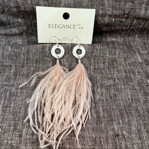 Pale pink feather earrings 925